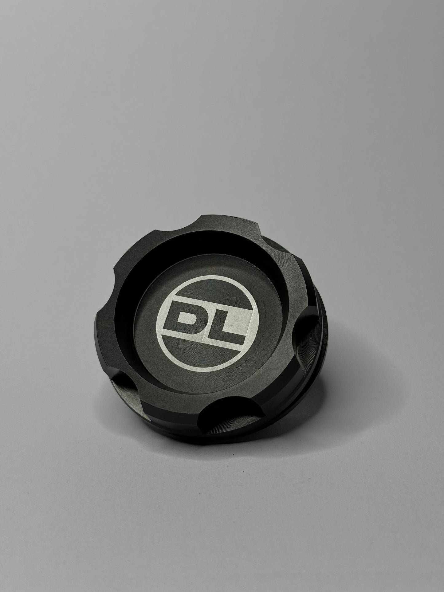 Nissan Oil Filler Cap